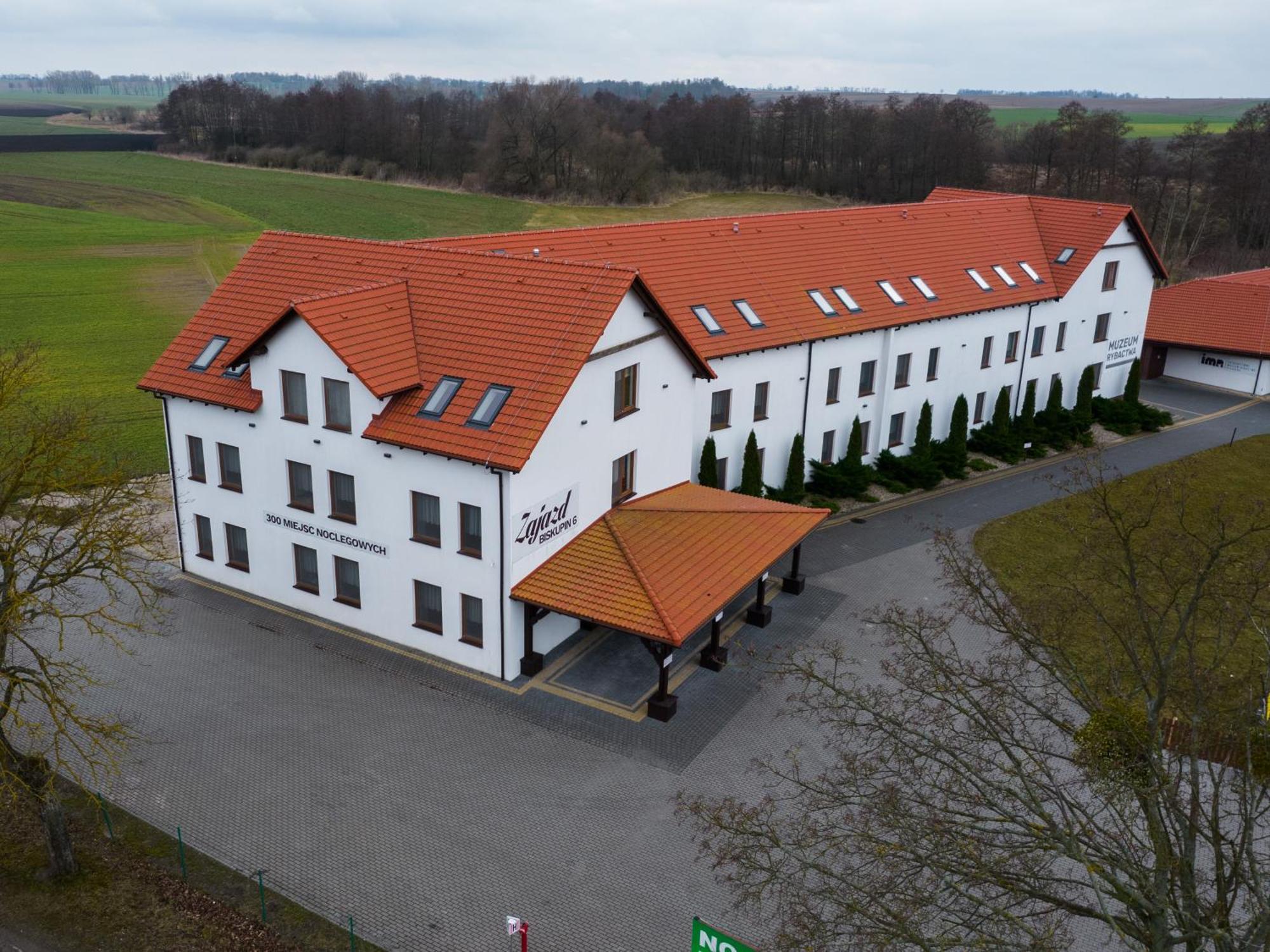 Zajazd W Biskupinie Buitenkant foto